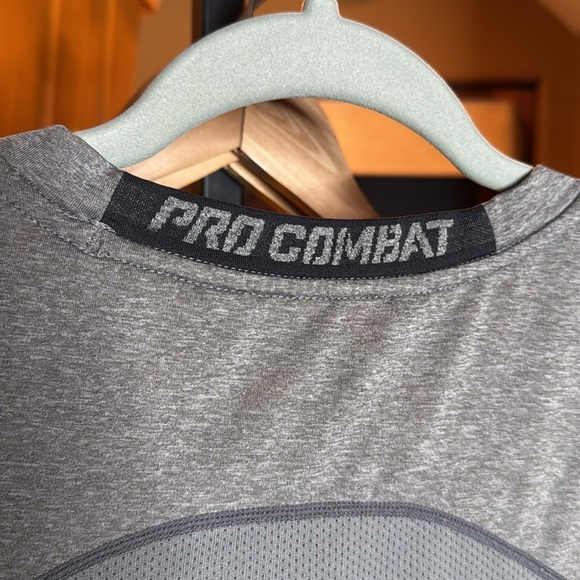 NIKE PRO Combat DRI-FIT Mens Compression Short Sleeve Shirt Size XL Gray - Picture 10 of 10